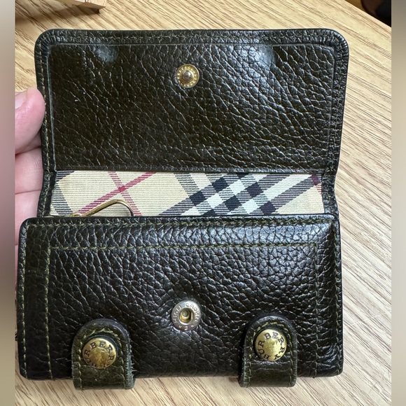 🎉BURBERRY KEY CASE🎉 - Picture 3 of 6